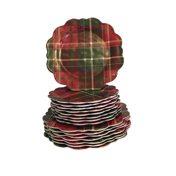 Tommy Bahama Melamine Tartan Christmas Plaid 11" Dinner & Side Plate Set 16-Piec - Picture 1 of 7